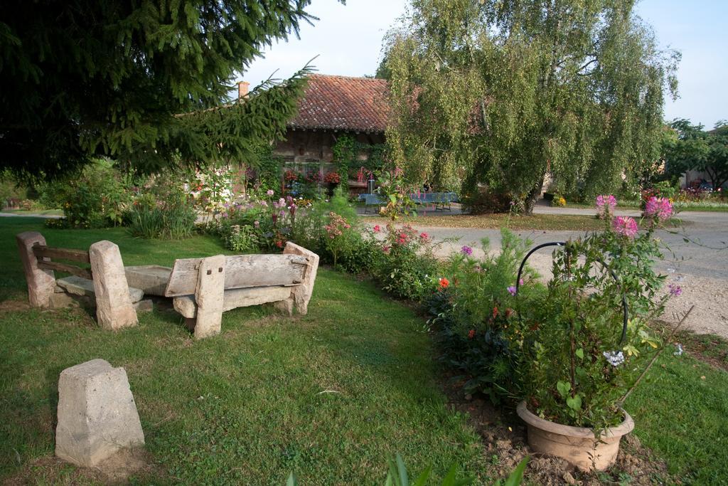 Villa Ferme De Montalibord à Vescours Extérieur photo